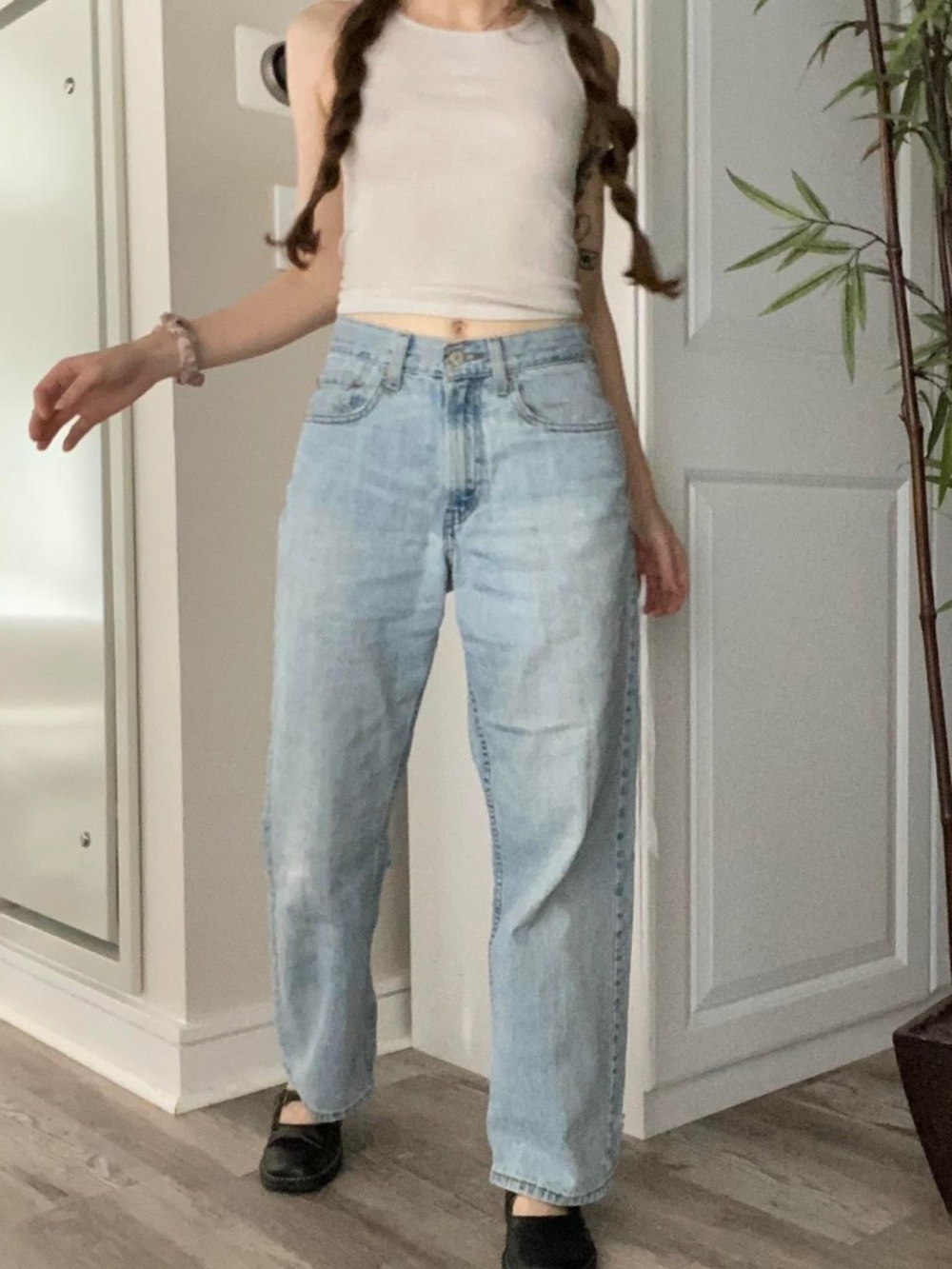 vintage levis 569 loose straight bleached wash light blue denim